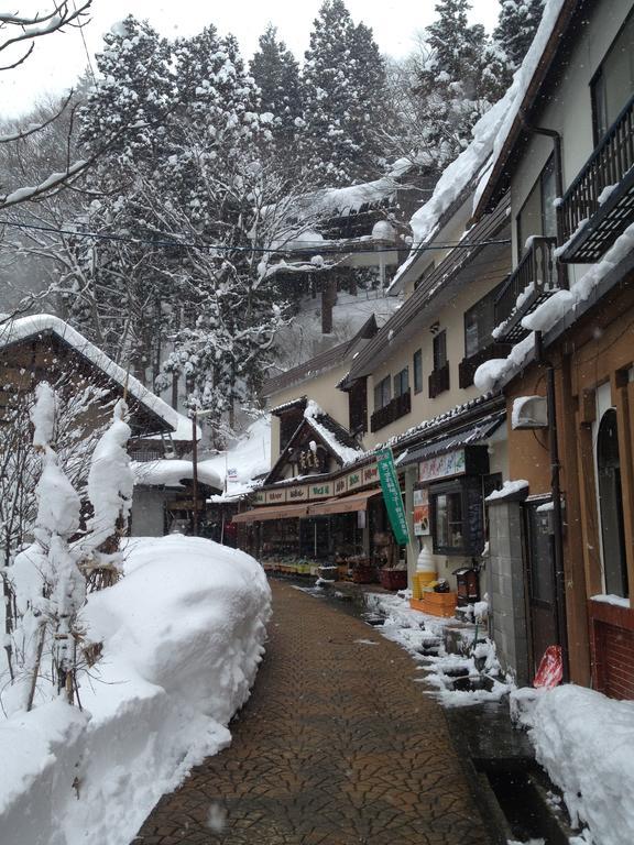 Sawataya Hotel Nozawaonsen Exterior photo